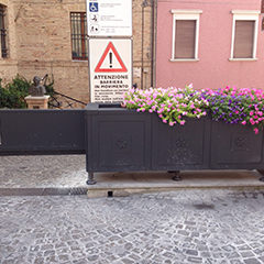 City Gate positioned in the city center to signal a restricted traffic zone